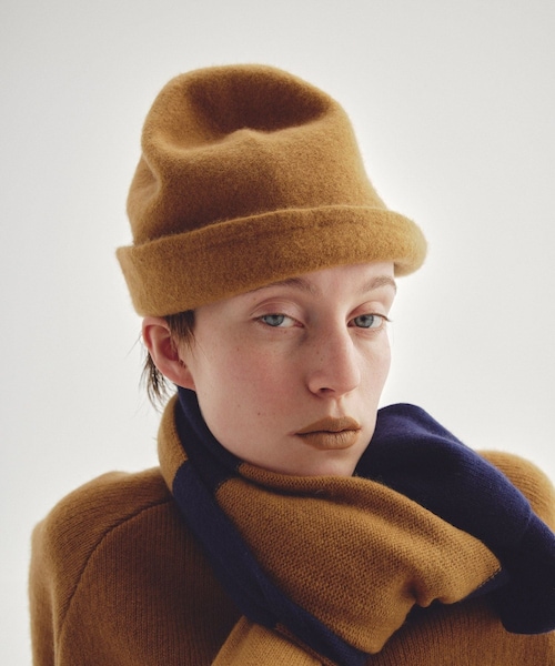 ADAM ET ROPE'(アダムエロペ)の「【J'aDoRe・店舗限定】【Y YO_cashmere(イーヨ カシミヤ)】DAIANA hat(ニットキャップ/ビーニー・レディース・ダークブラウン系/ピンク・F)」の1枚目の写真