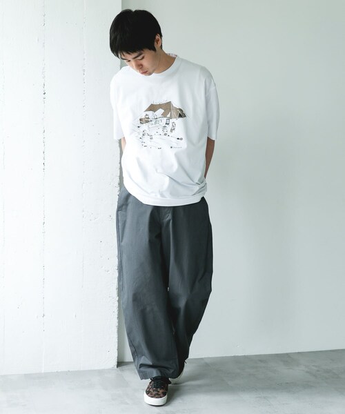 URBAN RESEARCH DOORS(アーバンリサーチドアーズ)の「『別注』Snow Peak Apparel×DOORS WA/AC FAMILY CAMP T-SHIRTS(Tシャツ/カットソー・メンズ・WHITE/CHARCOAL/BROWN/FOLIAGE・M/L/XL)」の10枚目の写真