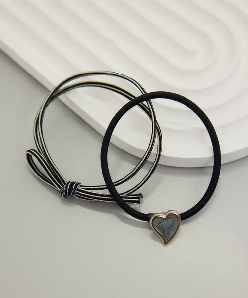 ROPE' PICNIC（ロペピクニック）の「ハートモチーフヘアゴムセット（ヘアゴム・レディース・ブラック/ベージュ/ピンク・F）」の2枚目の写真