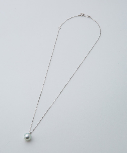 ROPE'(ロペ)の「R(ロペ アール)あこやナチュラルブルーパール1粒トップネックレス(ネックレス・レディース・シルバー・F)」の22枚目の写真