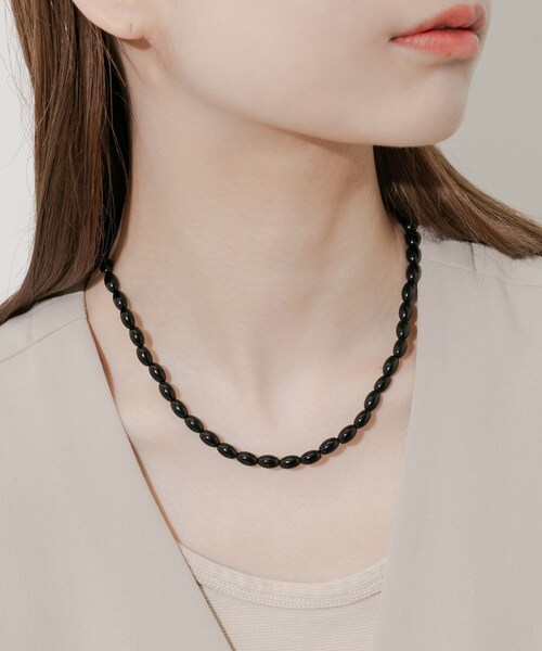 SMELLY（スメリー）の「オーバルビーズネックレス（ネックレス・レディース・BLK・-）」の4枚目の写真