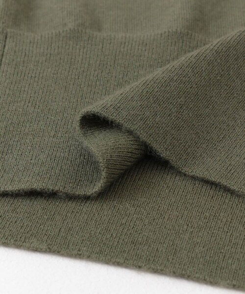 URBAN RESEARCH（アーバンリサーチ）の「w cashmere　knit tank top（タンクトップ・レディース・Khaki/Eggshell・FREE）」の21枚目の写真