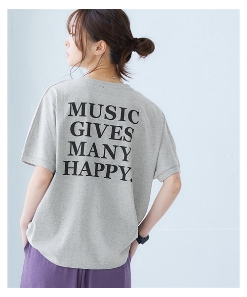nissen（ニッセン）の「【選べる柄】吸汗速乾オーバーサイズプリントドルマンスリーブＴシャツ（Tシャツ/カットソー・レディース・杢グレー:バックデカロゴ/黒:バックデカロゴ/チャコール:センターロゴ/オフホワイト:センターロゴ/モカ:タテロゴ/カーキ:スターロゴ/オフホワイト:バックロゴ/杢グレー:バックロゴ・S~M/L~LL）」の14枚目の写真