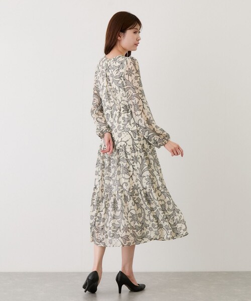 Jayro（ジャイロ）の「花柄長袖ワンピース（ワンピース・レディース・ブラック系/ホワイト系・F）」の18枚目の写真