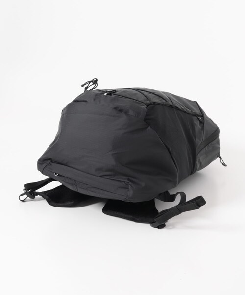 URBAN RESEARCH（アーバンリサーチ）の「SALOMON　XT 25（バックパック/リュック・メンズ・BLACK・Free）」の5枚目の写真