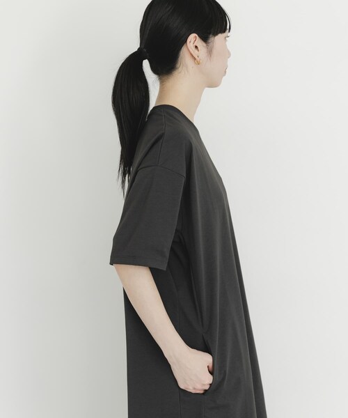 EKAL（エカル）の「DRY OUT ONE-PIECE（ワンピース・レディース・チャコール/ブラック・One）」の14枚目の写真