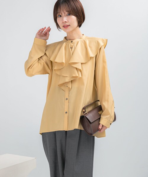 URBAN RESEARCH ROSSO（アーバンリサーチロッソ）の「フリルカラーシャツブラウス（シャツ/ブラウス・レディース・WHITE/YELLOW/BLACK・Free）」の13枚目の写真