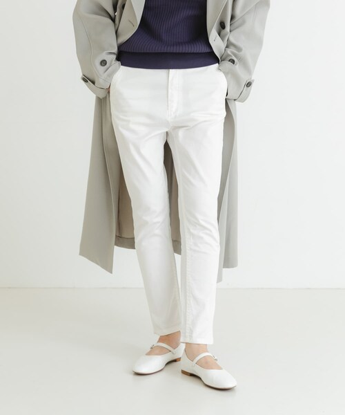 URBAN RESEARCH（アーバンリサーチ）の「『4サイズ展開』テーパードチノパンツ（チノパンツ・レディース・ブラック/オリーブ/キャメル/カーキ/ベージュ/ネイビー/オフ/ダークブラウン・XS/S/M/L）」の16枚目の写真