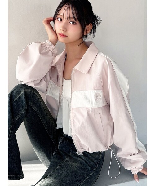 RESEXXY（リゼクシー）の「バイカラーパイピングブルゾン（ブルゾン・レディース・チャコールグレー/ピンク/ブルー・F）」の15枚目の写真