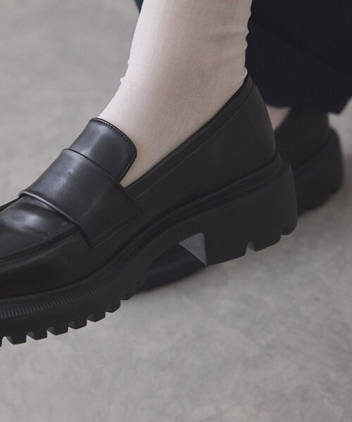 ADAM ET ROPE'（アダムエロペ）の「晴雨兼用ベーシックローファー/撥水（ローファー・レディース・ブラック・23.0/23.5/24.0/24.5/25.0）」の10枚目の写真