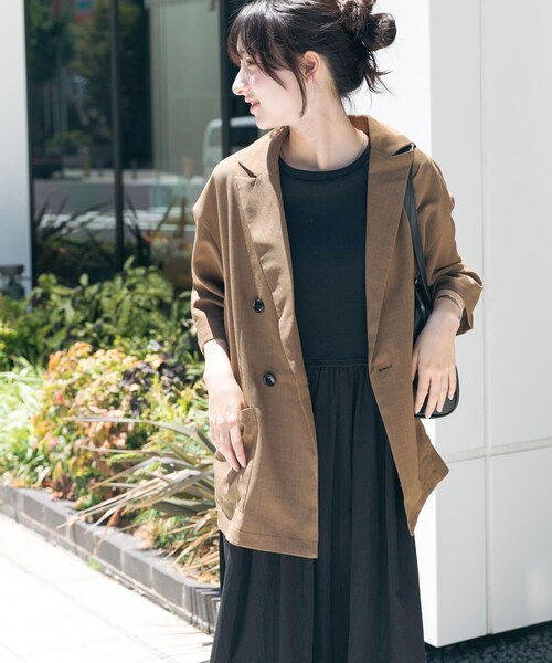 ITEMS URBANRESEARCH（アイテムズ アーバンリサーチ）の「リネンライクハーフスリーブジャケット（テーラードジャケット・レディース・BRN/BEG/CHA・FREE）」の14枚目の写真