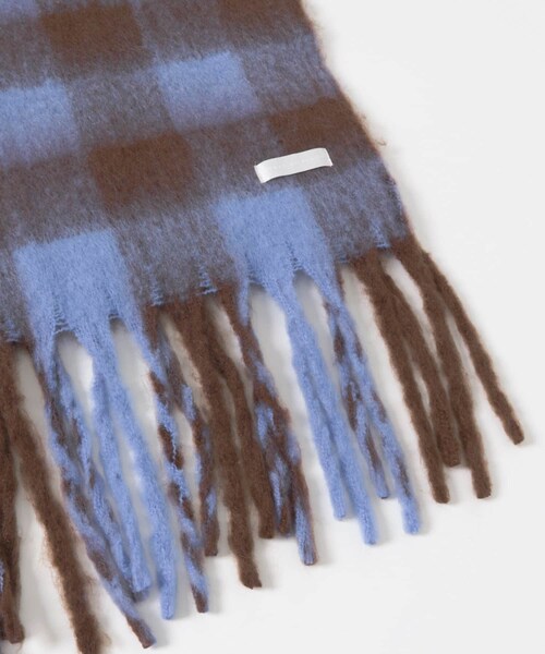 SENSE OF PLACE by URBAN RESEARCH(センスオブプレイスバイアーバンリサーチ)の「ブロックチェックボリュームマフラー(マフラー・メンズ・BLACK/BLUE・One)」の12枚目の写真