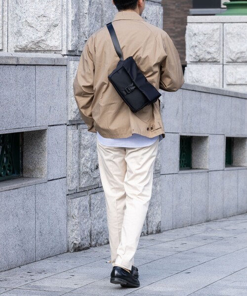 RODE SKO（ロデスコ）の「撥水フィドロックショルダーバッグ S（ショルダーバッグ・メンズ・BLACK/KHAKI・S）」の9枚目の写真