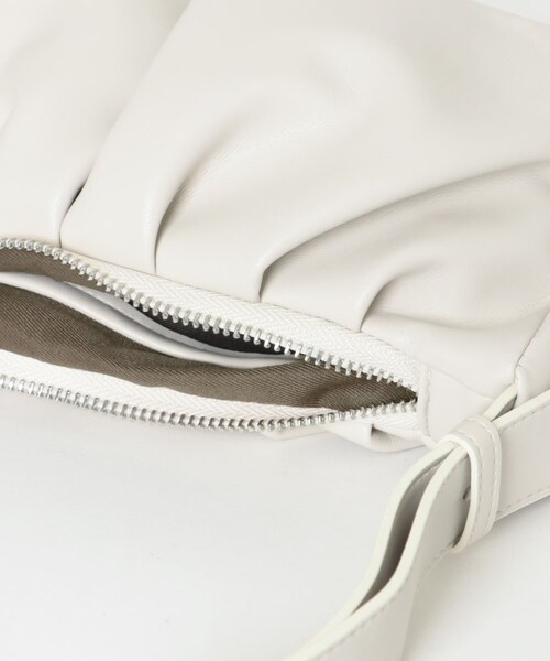 THE GOODLAND MARKET（ザグッドランドマーケット）の「ALICE MARTHA　ERIN MINI（ショルダーバッグ・レディース・IVORY/BLACK/ORANGE/SILVER・Free）」の9枚目の写真