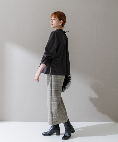 URBAN RESEARCH ROSSO（アーバンリサーチロッソ）の「2WAYボリュームシャツブラウス（シャツ/ブラウス・レディース・OFF WHITE/ORANGE/CHARCOAL・FREE）」の20枚目の写真