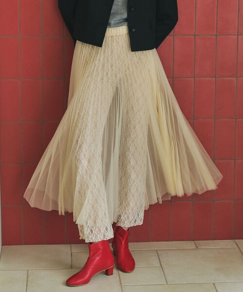ROPE'(ロペ)の「【一部店舗限定】【REALM(レルム)】SHEER PLEATED SKIRT|スカート(スカート・レディース・オフホワイト・36/38)」の10枚目の写真