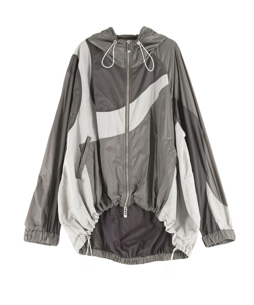 UN3D.(アンスリード)の「WAVE PATCHWORK WINDBREAKER(ブルゾン・レディース・グレー/ブラック/ベージュ・F)」の2枚目の写真