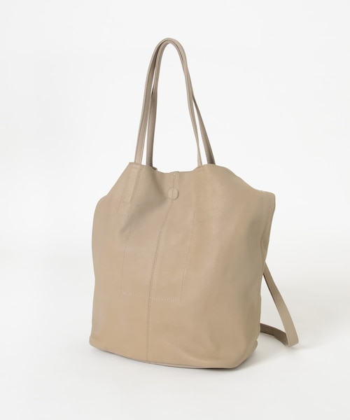 URBAN RESEARCH（アーバンリサーチ）の「Morphee　3WAY MEDIUM TOTE（トートバッグ・メンズ・GREIGE/BLACK/CAMEL/DARK CHOCO・FREE）」の2枚目の写真