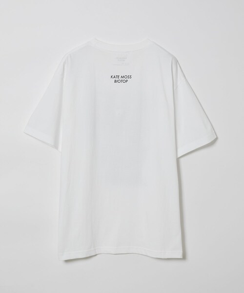 ADAM ET ROPE'（アダムエロペ）の「9/1(金)12:00〜 予約受付開始【KateMoss by David Sims】 Looks Can Kill T（Tシャツ/カットソー・レディース・ブラック/ホワイト・XL/L/M）」の15枚目の写真