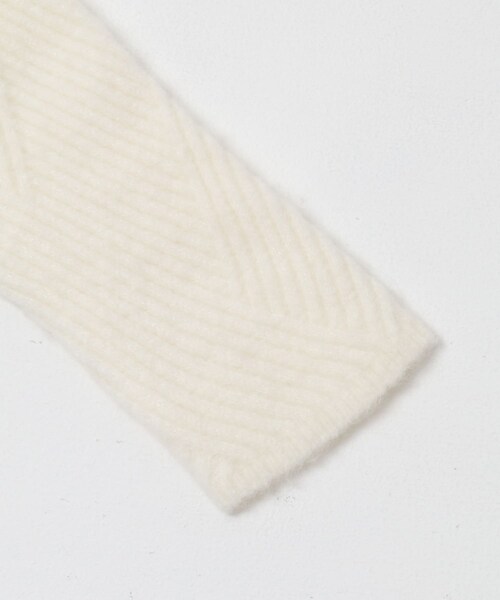 URBAN RESEARCH ROSSO（アーバンリサーチロッソ）の「ダイヤ柄編ラメミックスニット（ニット/セーター・レディース・OFF WHITE/BABY PINK/SILVER・Free）」の13枚目の写真