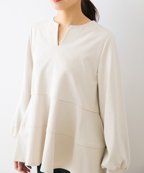 URBAN RESEARCH ROSSO（アーバンリサーチロッソ）の「F by ROSSO　ペプラムカットプルオーバー（Tシャツ/カットソー・レディース・ECRU/BLACK・FREE）」の13枚目の写真