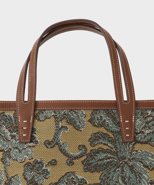 ROPE'(ロペ)の「【A VACATION(ア ヴァケーション)】TUNK BROQUE FLW|トートバック(トートバッグ・レディース・キャメル・F)」の8枚目の写真