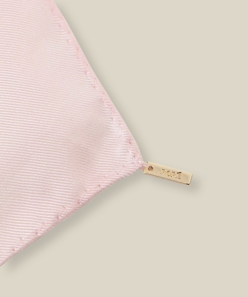 ROPE'(ロペ)の「【4 ARTIST for ROPE'】コラボ シルクスカーフ/Lサイズ(バンダナ/スカーフ・レディース・ダークグリーン/サックス/レッド/ピンク・F)」の8枚目の写真