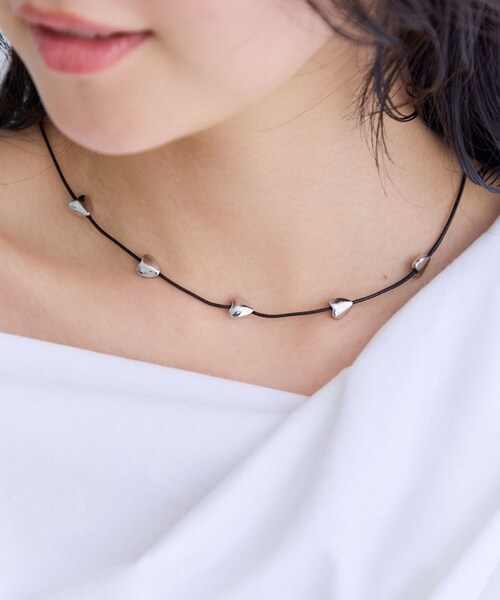 VIS(ビス)の「ハートコードステーションネックレス(ネックレス・レディース・シルバー・F)」の4枚目の写真