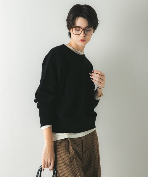 URBAN RESEARCH(アーバンリサーチ)の「ウール100 クルーネックソフトニット(ニット/セーター・レディース・OFF WHITE/BLUE/GRAY/BLACK・Free)」の18枚目の写真