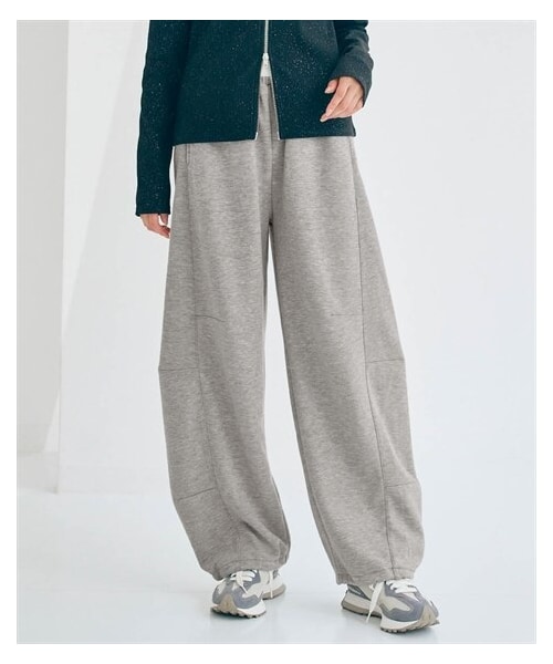nissen（ニッセン）の「裏毛バレルレッグパンツ（スウェットパンツ・レディース・黒/杢グレー/オートミール・S/M/L/LL）」の7枚目の写真