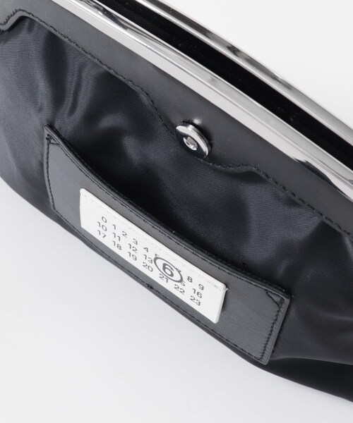 URBAN RESEARCH（アーバンリサーチ）の「MM6　P8503 POCHETTE REVERSIX（ショルダーバッグ・レディース・HA751・-）」の7枚目の写真