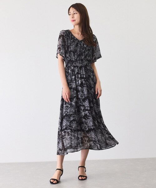 Jayro(ジャイロ)の「ミニプリーツフロントシフォンワンピース(ワンピース・レディース・ブラック系/ホワイト系/ピンク・M)」の7枚目の写真