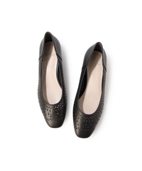 Riz raffinee（リズラフィーネ）の「リズ ラフィーネ Riz raffinee カットワークフラットパンプス （パンプス・レディース・BL/IV/LGR・225/22.5cm/230/23cm/235/23.5cm/240/24cm/245/24.5cm）」の11枚目の写真