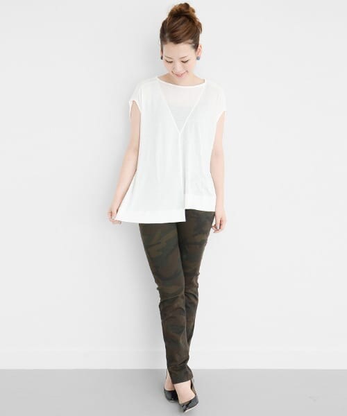 URBAN RESEARCH ROSSO（アーバンリサーチロッソ）の「アシンメトリー TOPS（Tシャツ/カットソー・レディース・BEIGE/OFF WHITE/BLACK・FREE）」の6枚目の写真