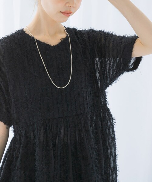 URBAN RESEARCH ROSSO（アーバンリサーチロッソ）の「シアージャガードペプラムブラウス（シャツ/ブラウス・レディース・OFF WHITE/BLACK・FREE）」の18枚目の写真