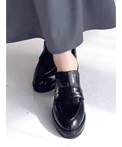 dazzlin（ダズリン）の「チャームローファーサボ（パンプス・レディース・ブラック/ブラウン・M/L）」の3枚目の写真