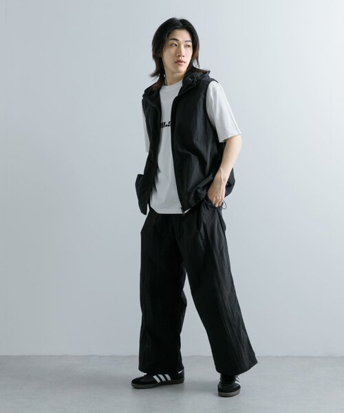 SENSE OF PLACE by URBAN RESEARCH（センスオブプレイスバイアーバンリサーチ）の「『セットアップ対応』ナイロンフーデッドトラックベスト（テーラードジャケット・メンズ・BLACK/L.BLUE・M/L）」の22枚目の写真