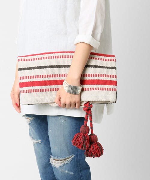 URBAN RESEARCH DOORS（アーバンリサーチドアーズ）の「オルテガ2wayクラッチバッグ（クラッチバッグ・レディース・KHAKI/RED/BLACK・one）」の10枚目の写真