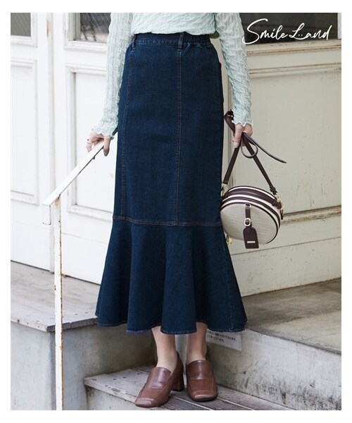 nissen（ニッセン）の「大きいサイズマーメイドデザインストレッチデニムスカート（ゆったりヒップ）（デニムスカート・レディース・ウオッシュドブルー(ケミカル)/インディゴブルー・L/LL/3L/4L/5L/6L/8L/10L）」の17枚目の写真