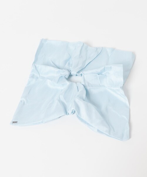 URBAN RESEARCH ROSSO（アーバンリサーチロッソ）の「heyep　Silk Square Large Scrunchie（ヘアゴム・レディース・BLACK/WHITE/別注BLUE・-）」の11枚目の写真