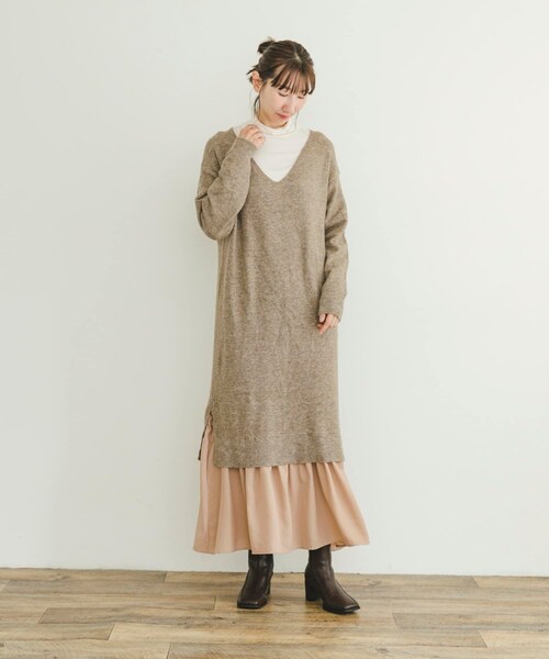 ITEMS URBANRESEARCH（アイテムズ アーバンリサーチ）の「ニットベストセットワンピース（ワンピース・レディース・GRY/L.BRN・FREE）」の20枚目の写真