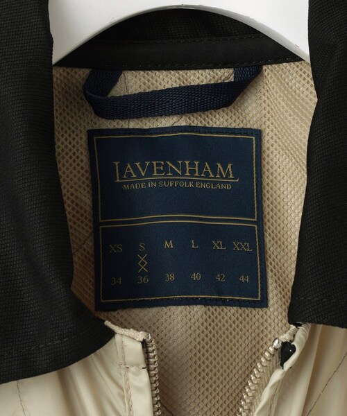 ADAM ET ROPE'(アダムエロペ)の「【LAVENHAM(ラベンハム)】SIDE POCKET UNWADDED TEYNHAM MENS(ブルゾン・レディース・ブラック/ホワイト・S)」の10枚目の写真