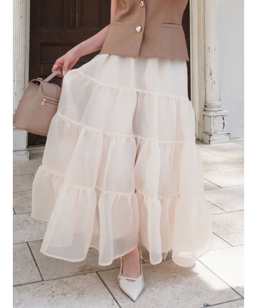 オーガンティアードスカート