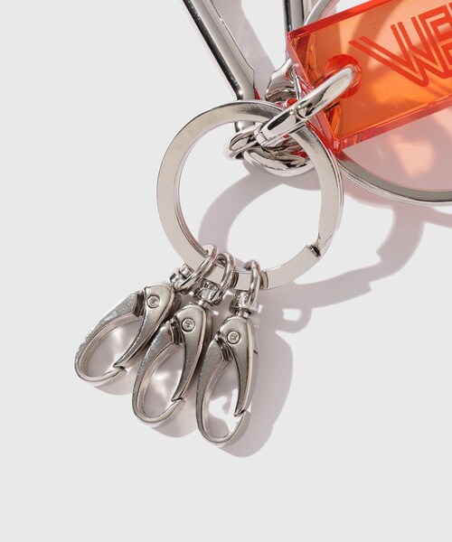 ADAM ET ROPE'(アダムエロペ)の「【KYOU/キョウ】EMPLOYEE Store Key Ring(キーホルダー・レディース・ブルー/オレンジ・F)」の6枚目の写真