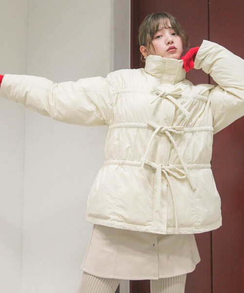 KBF（ケイビーエフ）の「フロントリボン中綿ジャケット（その他アウター・レディース・BLACK/KHAKI/BORDEAUX/IVORY・one）」の8枚目の写真