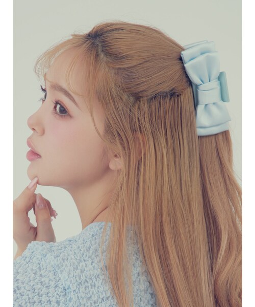 CALNAMUR（カルナムール）の「RIBBON HAIR CLIP/リボンヘアクリップ（バレッタ/ヘアクリップ・レディース・ピンク/ブルー・F）」の5枚目の写真