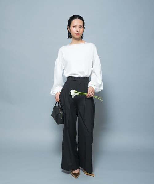 URBAN RESEARCH ROSSO（アーバンリサーチロッソ）の「防シワシャンブレーツイルタックパンツ（その他パンツ・レディース・L.GREIGE/BLACK・36/38）」の6枚目の写真