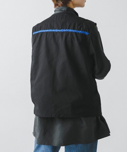 URBAN RESEARCH（アーバンリサーチ）の「NOMARHYTHM TEXTILE　Palm Tree Hand Embroidery Vest（ベスト・レディース・BLACK・1）」の5枚目の写真