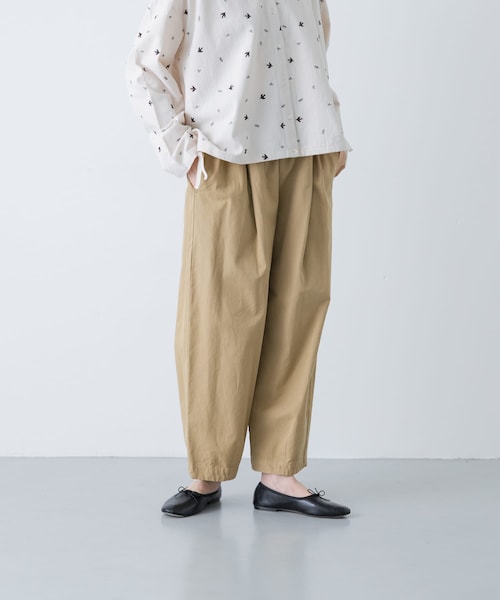 かぐれ（カグレ）の「コットンクロップドパンツ（その他パンツ・レディース・OFF/BEIGE/BLACK・Free）」の3枚目の写真