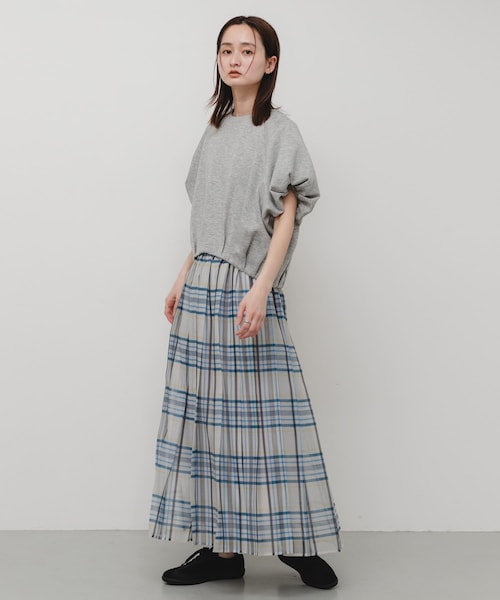 SENSE OF PLACE by URBAN RESEARCH(センスオブプレイスバイアーバンリサーチ)の「シアーチェックプリーツスカート(スカート・レディース・IVO×NVY/BLK×BEG/ORG×BLU・One)」の8枚目の写真